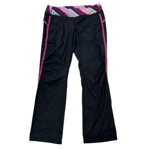 Lululemon yoga pants